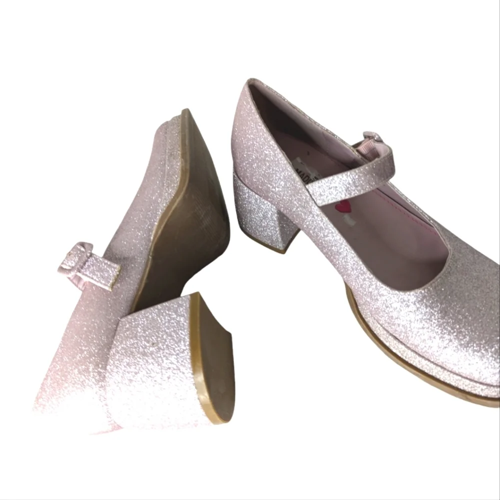 Steve Madden Girl's Drama Dress Pump Blush Shimmer.. Size 5